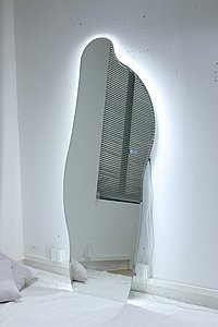 ���� ��� 004 � ����� �������� ������ �� ����� LED ������